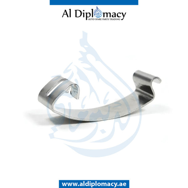 AIR FILTER BOX SPRING CLIP for BMW 1 SERIES 2011-2015 models, Part Number 13711716113