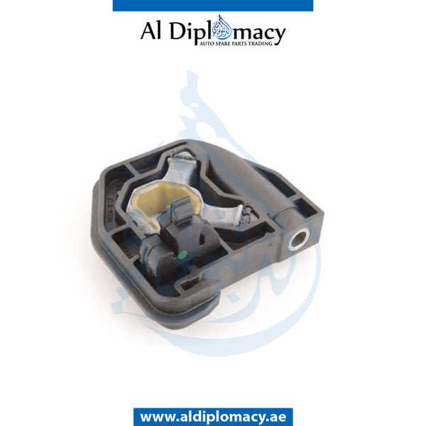 Left RADIATOR MOUNTING BRACKET for BMW 1 SERIES 2011-2015 models, Part Number 17118620732