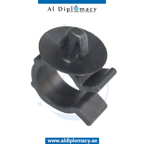 CLIP for BMW 5 SERIES 2009-2013 models, Part Number 17227607555