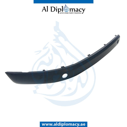 Front Right BUMPER Molding, WITH SENSOR HOLE for BMW 7 SERIES 2001-2008 models, Part Number 51117142192