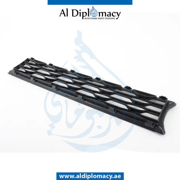 Front Bumper Lower Grille, Center, Mini Cooper Cooper F56 models by Original Bmw, Part Number 51117301564 / 51114824442