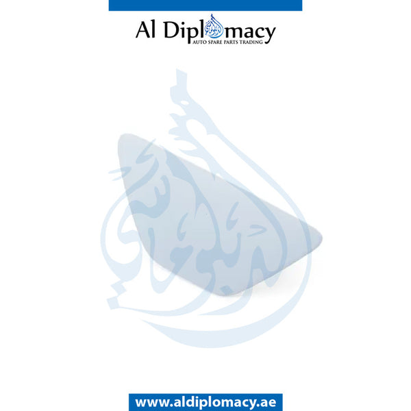 Right HEADLIGHT WASHER COVER for BMW 5 SERIES 2010-2016 models, Part Number 51117332684