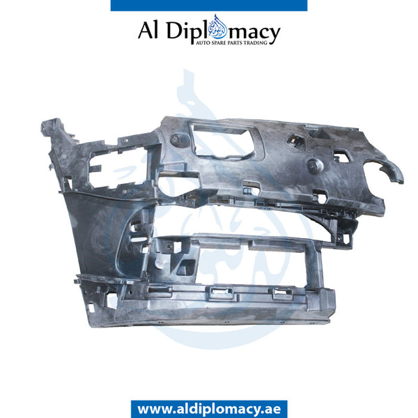 Right FOG LAMP SUPPORT for BMW 7 SERIES 2015 models, Part Number 51117357230