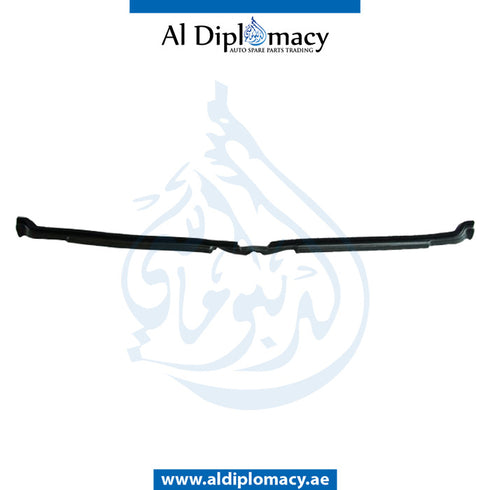 Front ENGINE HOOD SEAL for I8 2014-2018 models, Part Number 51117383177