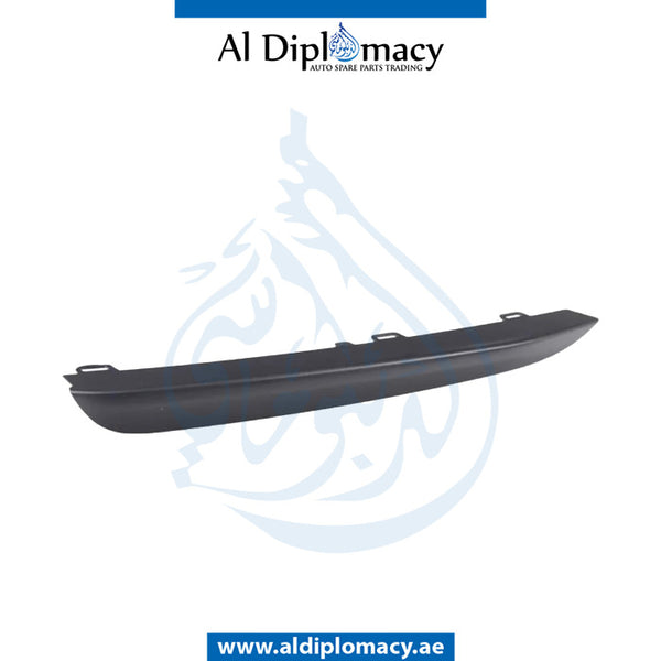 Front Left BUMPER AIR INLET FINISHER for BMW 3 SERIES 2011-2015 models, Part Number 51117397615