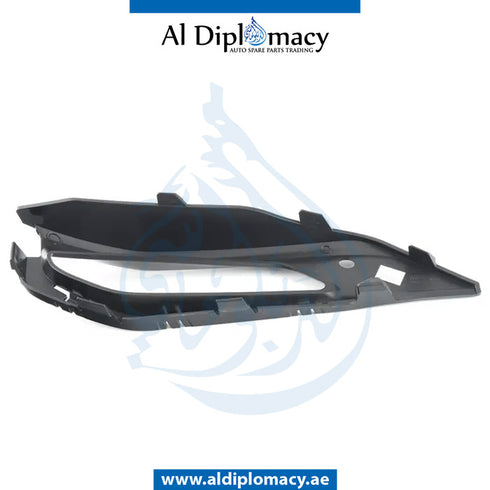 Right FOG LAMP COVER for BMW X7 SERIES 2018-2022 models