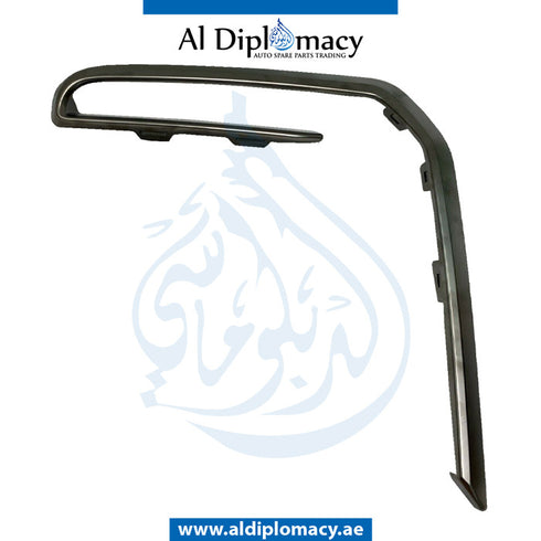 Front Right Lower BUMPER GRILLE MOLDING for BMW X7 SERIES 2018-2022 models, Part Number 51118092884