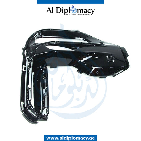 Right FOG LAMP COVER for BMW X5 SERIES 2018-2023 models, Part Number 51118746240