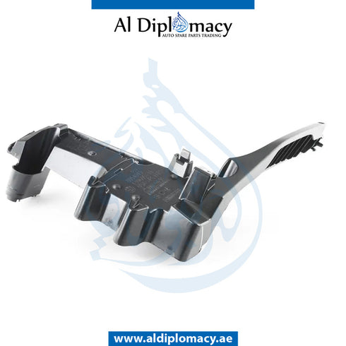 Rear Left BUMPER MOUNTING Bracket, CORNER for BMW X5 SERIES 2013-2018 models, Part Number 51128054019