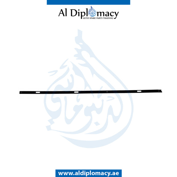 Left ROOF RAIL GASKET for BMW X1 SERIES 2012-2015 models, Part Number 51132990987