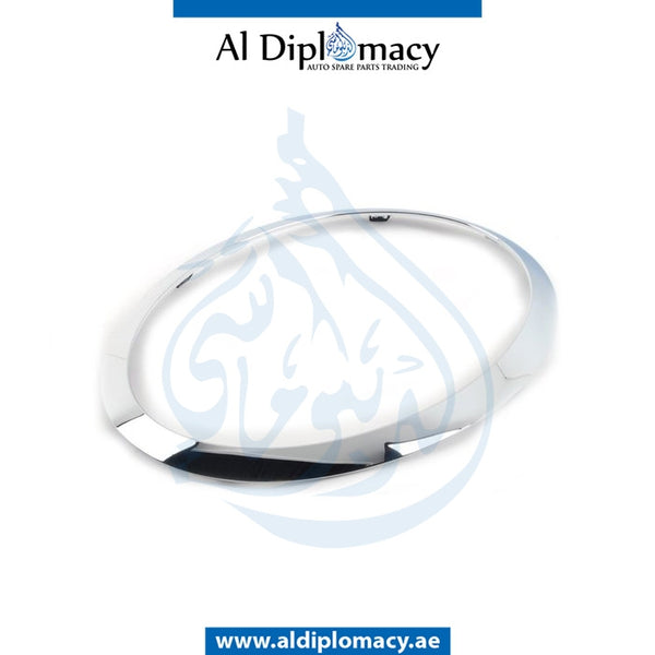 Right HEADLIGHT TRIM RING for Mini Mini 2015-2020 models, Part Number 51137300632