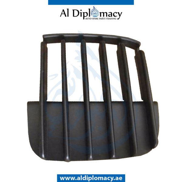 Right SHOW GRILLE for Z1 SERIES 1982-1994 models, Part Number 51138134476