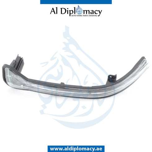 Right Mirror, TURN SIGNAL LAMP for BMW 5 SERIES 2017-2020 models