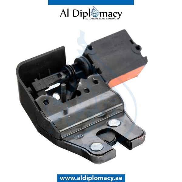 TRUNK LID LOCK for BMW 5 SERIES models, Part Number 51247114612