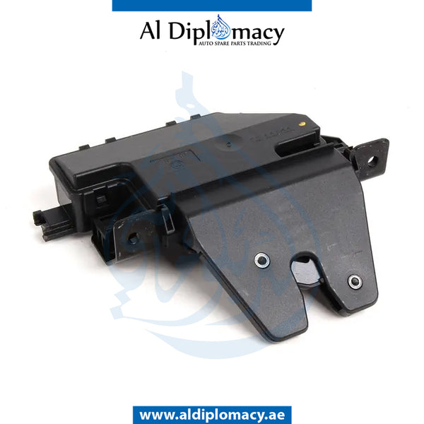 TRUNK LID Lock, WITH MICRO SWITCH for BMW 1 SERIES 2007-2011 models, Part Number 51247840617