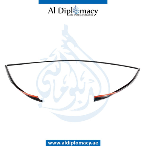 Front WINDSHIELD COVER for BMW 3 SERIES 2005-2013 models, Part Number 51317119711