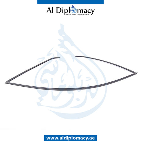 Rear WINDSHIELD COVER for BMW 3 SERIES 2005-2013 models, Part Number 51317119713