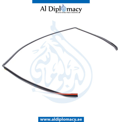 Front WINDSHIELD COVER for BMW 3 SERIES 2005-2013 models, Part Number 51317150646