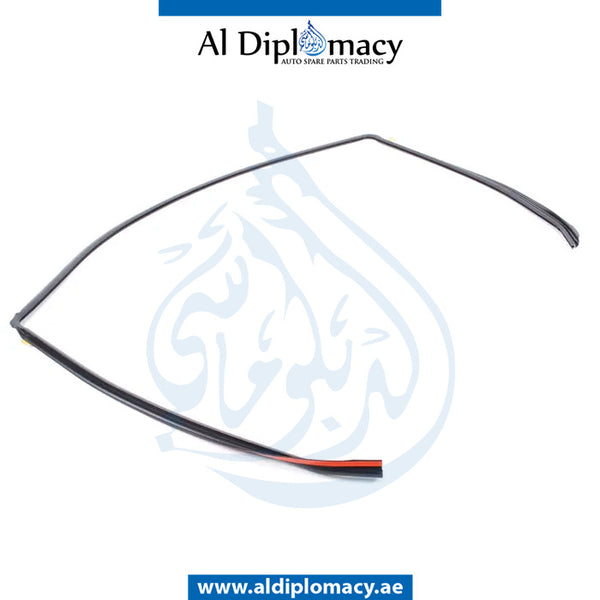 Front WINDSHIELD COVER for BMW 3 SERIES 2005-2013 models, Part Number 51317150646