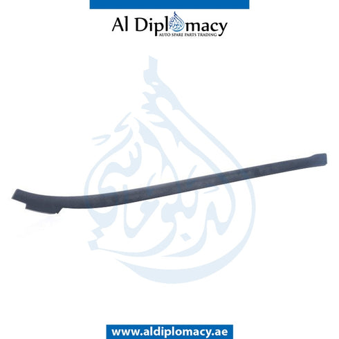 Front Left WINDSHIELD MOLDING for BMW 4 SERIES 2013-2017 models, Part Number 51317285927