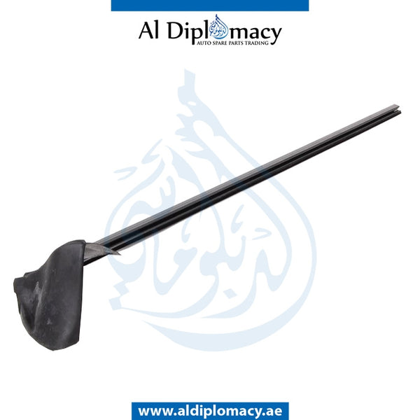 Left Inner WINDOW CHANNEL COVER for BMW 3 SERIES 1998-2005 models, Part Number 51328194731