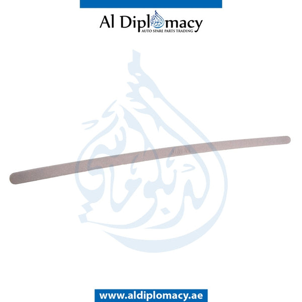 A COLUMN COVER for BMW 3 SERIES 1998-2005 models, Part Number 51438228691