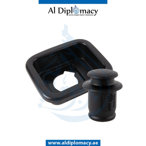 TRUNK SOCKET MOUNT for BMW 1 SERIES 2007-2013 models, Part Number 51476964057