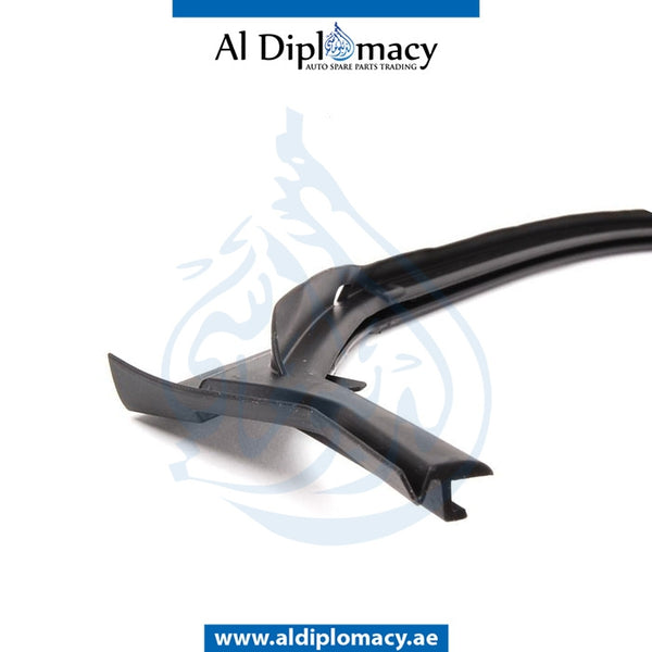 Rear Lower WINDSHIELD COVER for BMW 7 SERIES 2001-2008 models, Part Number 51717033257