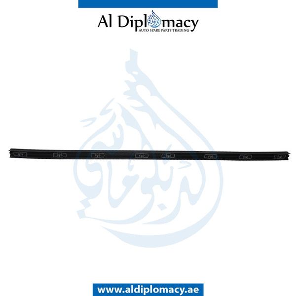 ENGINE HOOD SEAL for BMW 7 SERIES 2001-2008 models, Part Number 51717061915