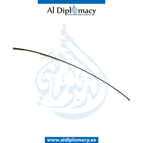 Front Upper WINDSHIELD MOLDING STRIP for BMW 3 SERIES 2005-2013 models, Part Number 51717119069