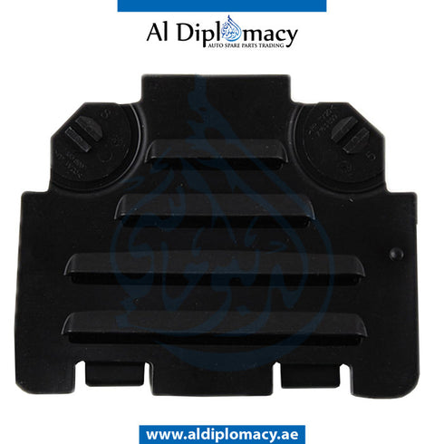 Front Left FENDER WHEEL HOUSING COVER FLAP for BMW 1 SERIES 2007-2013 models, Part Number 51717143849