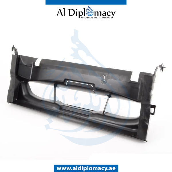 AIR Duct, BOTTOM for BMW 3 SERIES 2015-2019 models, Part Number 51747294911