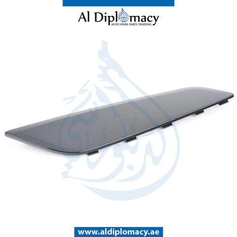 Front Right FENDER SIDE VENT for BMW 5 SERIES 2016-2020 models, Part Number 51747439014