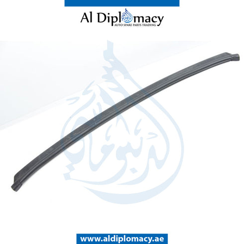 Front ENGINE HOOD SEAL for BMW 5 SERIES 2008-2015 models, Part Number 51767199435