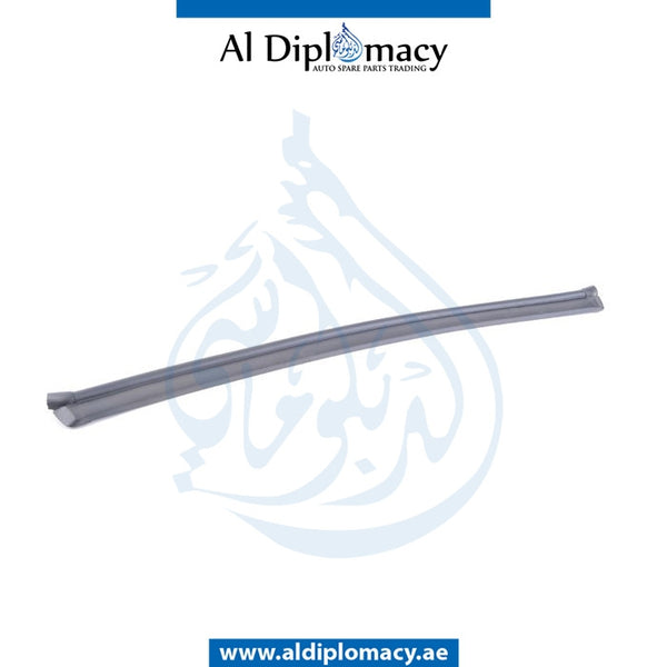 Front ENGINE HOOD SEAL for BMW 6 SERIES 2010-2015 models, Part Number 51767211920