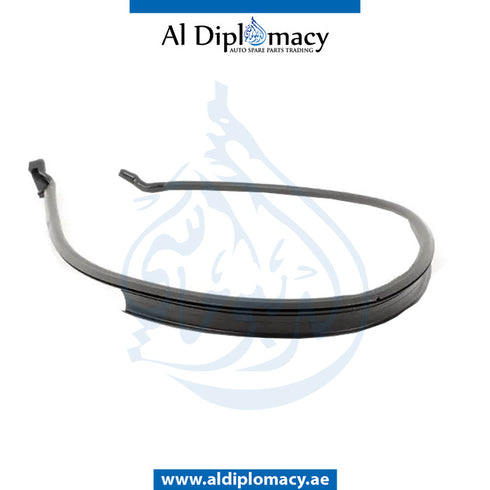 Front ENGINE HOOD SEAL for BMW X5 SERIES 2013-2018 models, Part Number 51767294509