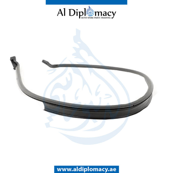 Front ENGINE HOOD SEAL for BMW X5 SERIES 2013-2018 models, Part Number 51767294509