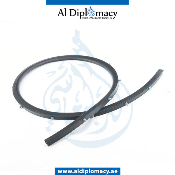 Front ENGINE HOOD SEAL for BMW X5 SERIES 2018-2023 models, Part Number 51767418174