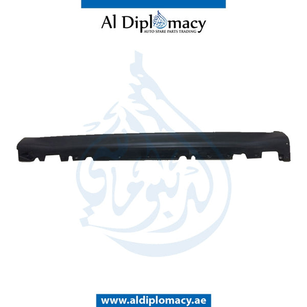 Left SIDE SKIRT for BMW X5 SERIES 2006-2013 models, Part Number 51777191241