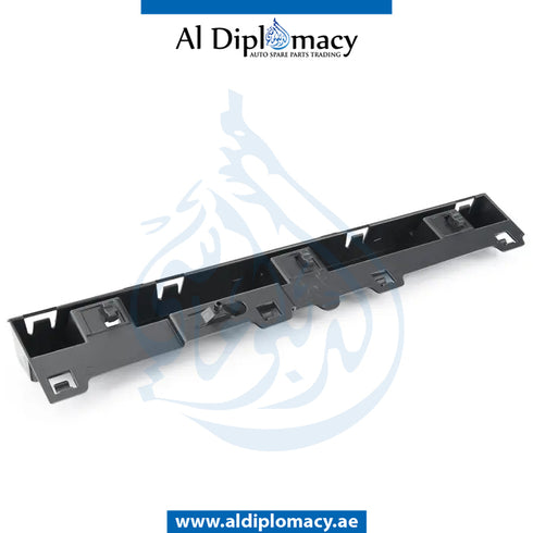 Left SIDE SKIRT SUPPORTING BRACKET for BMW 4 SERIES 2014-2017 models, Part Number 51777320205