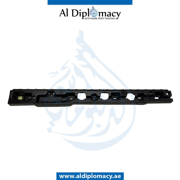 Right SIDE SKIRT SUPPORTING Bracket, CENTER for BMW 7 SERIES 2019-2022 models, Part Number 51777357134