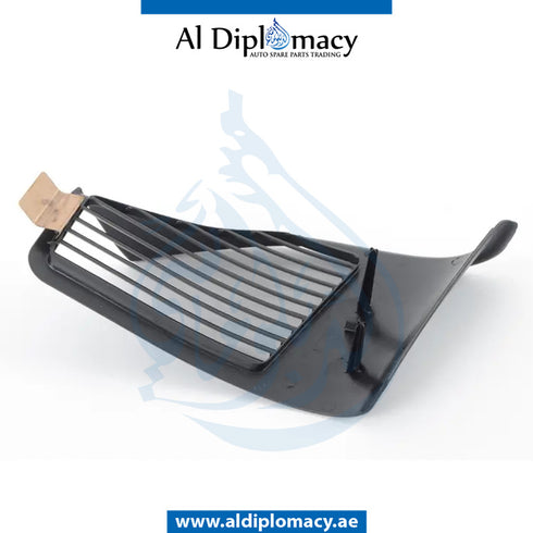 Rear Left MOLDING AIR OUTLET for Z8 SERIES 2000-2003 models