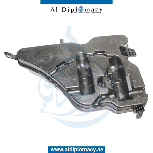 WINDSHIELD WASHER FLUID TANK for BMW 3 SERIES 2018-2022 models, Part Number 61669478352