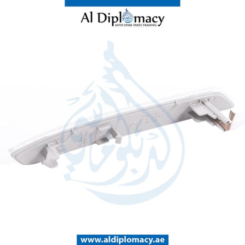 Front Left REFLECTOR for BMW X5 SERIES 2006-2013 models