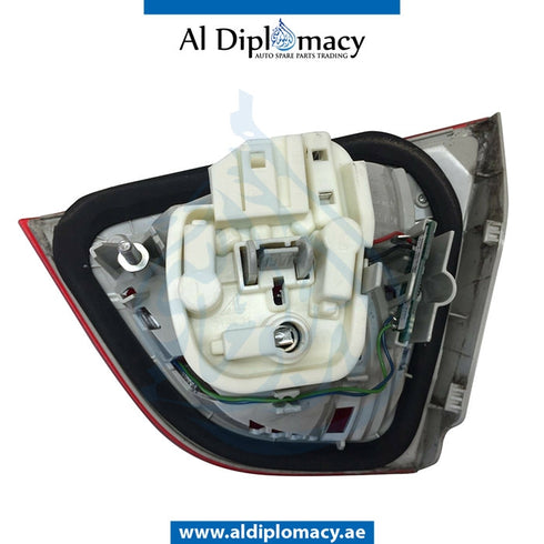 Left TRUNK LID STOPLIGHT for BMW 3 SERIES 2005-2011 models