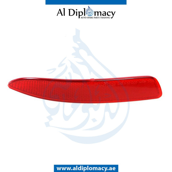 Left Side Rear Reflector, BMW X5 E70 models by Original Bmw, Part Number 63217158949 / 63147240997