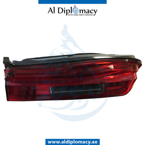 Right TRUNK LID STOPLIGHT for BMW 7 SERIES 2019-2022 models, Part Number 63219854650