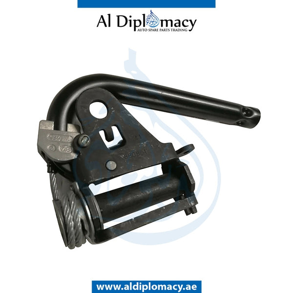 Right SEAT BELT ANCHOR FITTING PRETENSIONER for BMW 5 SERIES 2009-2013 models, Part Number 72117211594