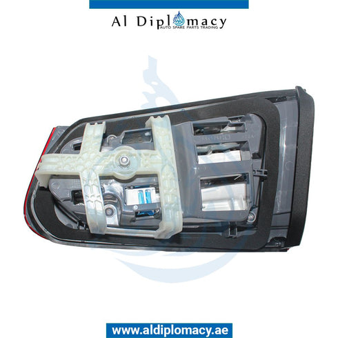 Left TRUNK LID STOPLIGHT for Mercedes-Benz GLC Class W253 (2015-2022) models