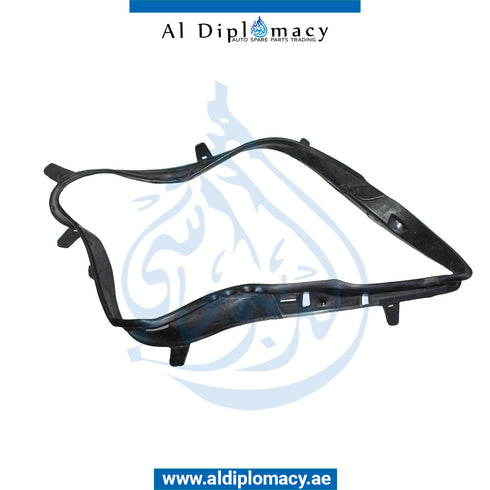 Left HEADLIGHT SEALING FRAME for Mercedes-Benz M Class W164 (2006-2011) models